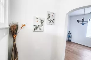 1532 E Myrtle St, Fort Worth, TX 76104 - Photo 3