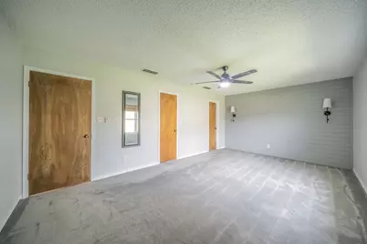 1300 Austin Street, Bowie, TX 76230 - Photo 11