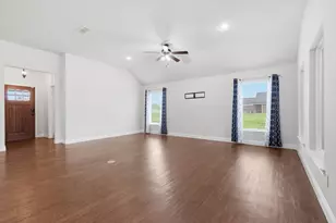 5013 Diamond Dr, Sanger, TX 76266 - Photo 11
