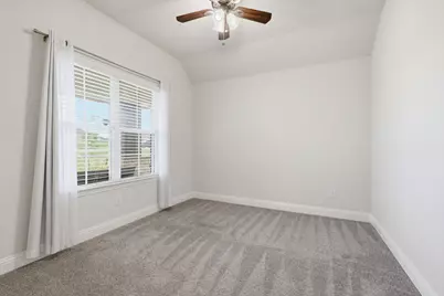 5013 Diamond Drive, Sanger, TX 76266 - Photo 9