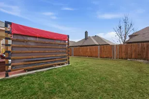 409 Mariscal Pl, Fort Worth, TX 76131 - Photo 35