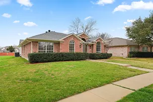 1110 Wake Forest Dr, Lewisville, TX 75077 - Photo 37