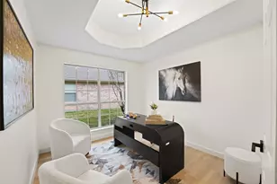 1110 Wake Forest Dr, Lewisville, TX 75077 - Photo 5