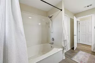 2701 Hulen St, Burleson, TX 76028 - Photo 23