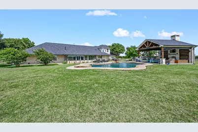 2701 Hulen Street, Burleson, TX 76028 - Photo 9