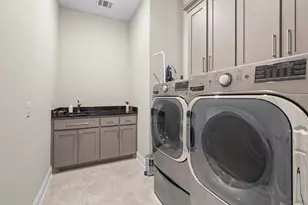 6547 Curwen Ln, Frisco, TX 75036 - Photo 9