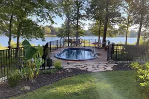 571 Hidden Lake Dr, Powderly, TX 75473 - Photo 35