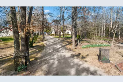 571 Hidden Lake Drive, Powderly, TX 75473 - Photo 3