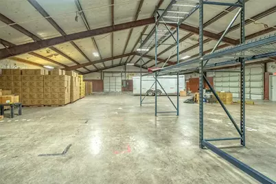 901 McDonald Drive E, Pilot Point, TX 76258 - Photo 9