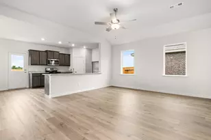 101 Condie Russell Ave, Venus, TX 76084 - Photo 5