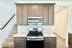 1356 Orange Blossom Ct, Gainesville, TX 76240 - Photo 7