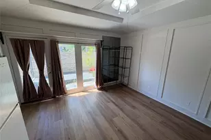 900 N Austin St, Denton, TX 76201 - Photo 3