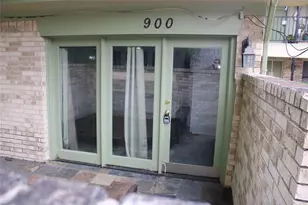 900 N Austin St, Denton, TX 76201 - Photo 1