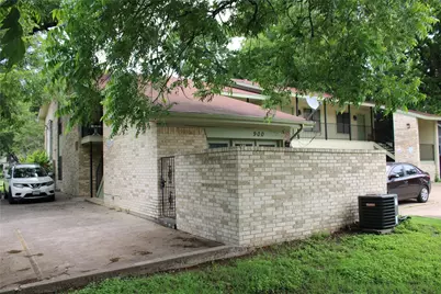 900 N Austin Street, Denton, TX 76201 - Photo 13