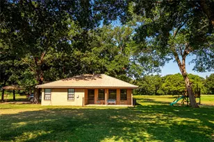 4542 Fireman's Ln, Lone Oak, TX 75453 - Photo 3