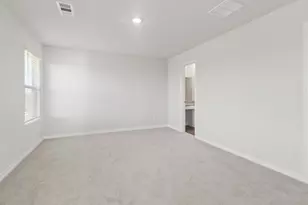 1128 Runway Rd, Fort Worth, TX 76131 - Photo 11