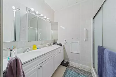 217 N 5th Street, Lott, TX 76656 - Photo 23