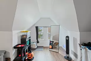 217 N 5th St, Lott, TX 76656 - Photo 31