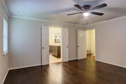 9424 Hunters Creek Drive, Dallas, TX 75243 - Photo 19