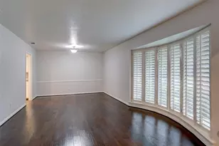 9424 Hunters Creek Dr, Dallas, TX 75243 - Photo 7