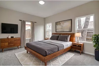 1005 E Tucker Street, Fort Worth, TX 76104 - Photo 3