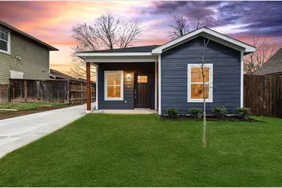 1005 E Tucker Street, Fort Worth, TX 76104 - Photo 1