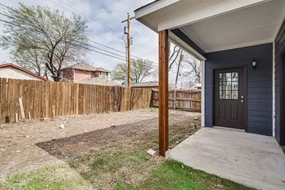 1005 E Tucker Street, Fort Worth, TX 76104 - Photo 27