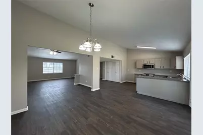 4125 Silverberry Avenue, Fort Worth, TX 76137 - Photo 7