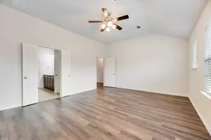 2559 Sarah Ln, Lewisville, TX 75056 - Photo 15