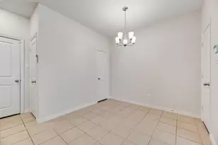 2559 Sarah Ln, Lewisville, TX 75056 - Photo 5