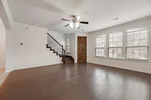 2559 Sarah Ln, Lewisville, TX 75056 - Photo 3