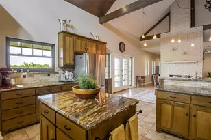 433 Stone Mountain Ct, Cresson, TX 76035 - Photo 9