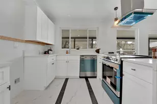 1110 Coronet St, Irving, TX 75062 - Photo 13