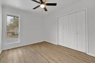 1110 Coronet St, Irving, TX 75062 - Photo 21