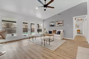 1110 Coronet St, Irving, TX 75062 - Photo 5