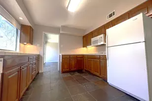 9609 Orchard Hill, Dallas, TX 75243 - Photo 17