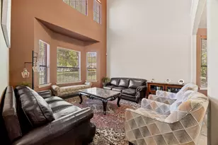 1559 Cypress Bend Dr, Cedar Hill, TX 75104 - Photo 5