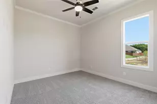 713 Anne Rd, Van Alstyne, TX 75495 - Photo 17