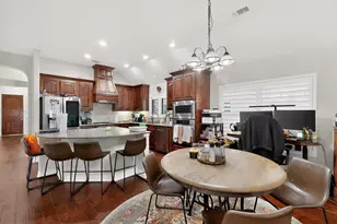 8715 Lindenwood Ln, Irving, TX 75063 - Photo 19