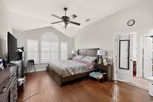 8715 Lindenwood Ln, Irving, TX 75063 - Photo 23