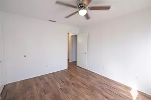 1912 Dorothy Ln, Fort Worth, TX 76107 - Photo 11