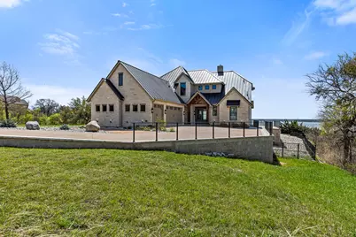 1232 Overlook Court, Whitney, TX 76692 - Photo 3