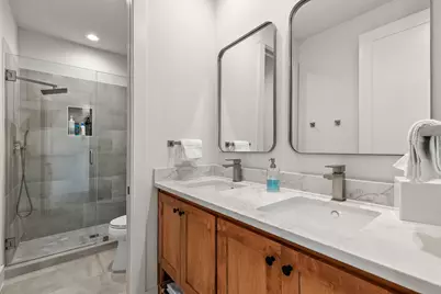 1232 Overlook Court, Whitney, TX 76692 - Photo 25