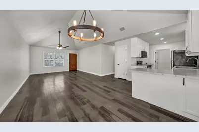 1830 Hitching Post Road, Granbury, TX 76049 - Photo 11