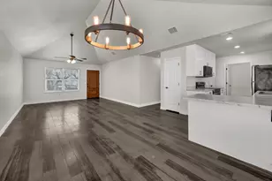 1830 Hitching Post Rd, Granbury, TX 76049 - Photo 11