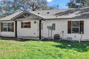 1830 Hitching Post Rd, Granbury, TX 76049 - Photo 29