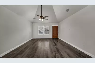 1830 Hitching Post Road, Granbury, TX 76049 - Photo 7