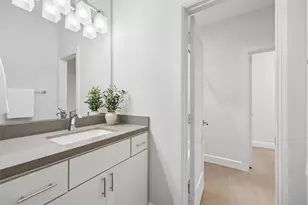 2319 N Prairie Ave, Dallas, TX 75204 - Photo 17