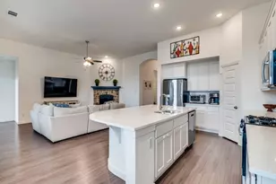 1557 Wyler Dr, Forney, TX 75126 - Photo 3