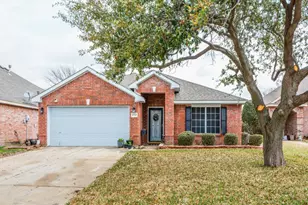 4737 Sea Ridge Dr, Fort Worth, TX 76133 - Photo 1